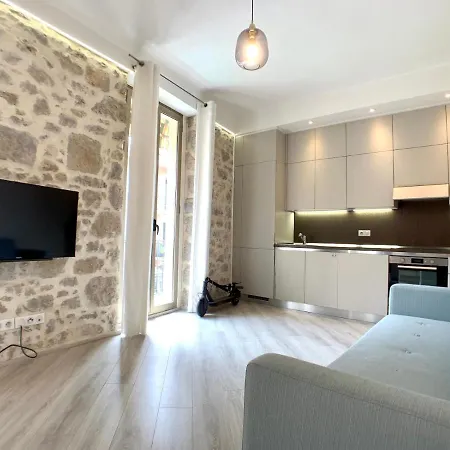 Plage Larvotto Frontiere Monaco Roquebrune-Cap-Martin